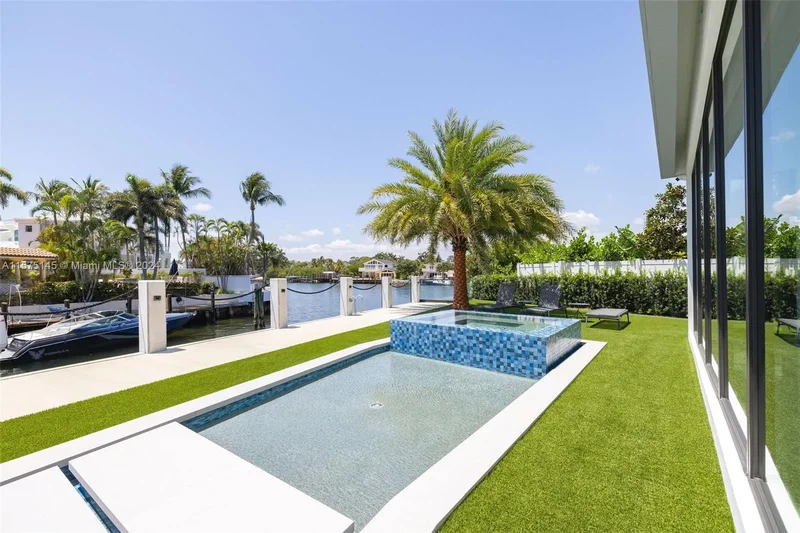 749 Bamboo Dr, Boca Raton, Florida, United States. - Photo 58
