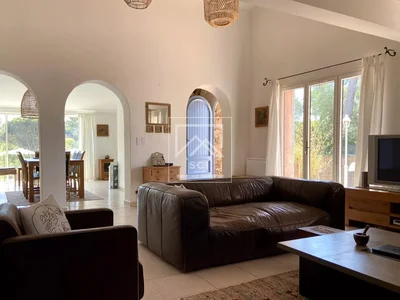 Thumbnail 16