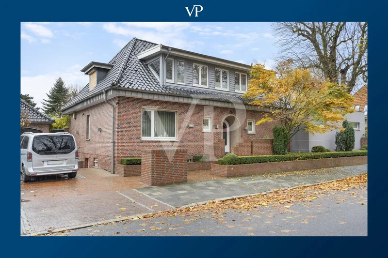 Wilhelmshaven, Lower Saxony, Germany. - Photo 19