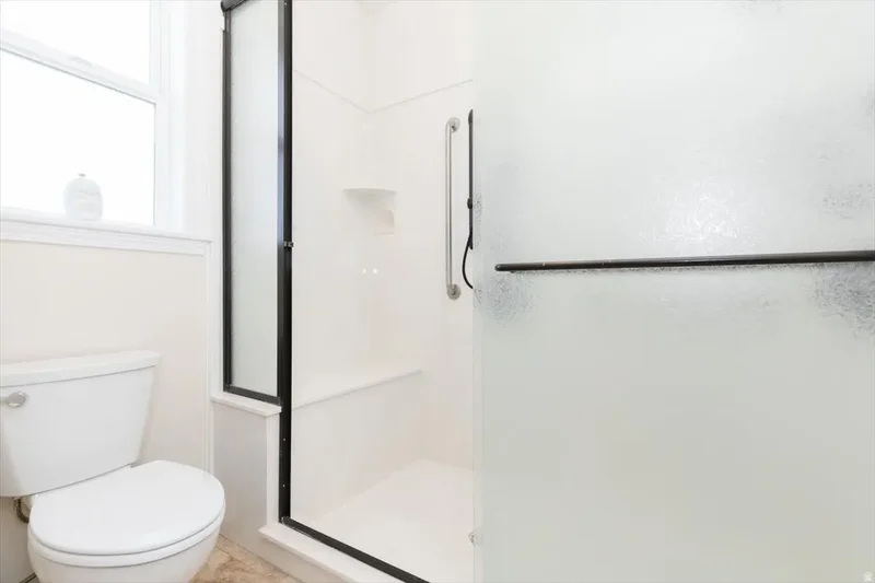 600 E 100 S, Hyde Park, Utah, United States. - Photo 25