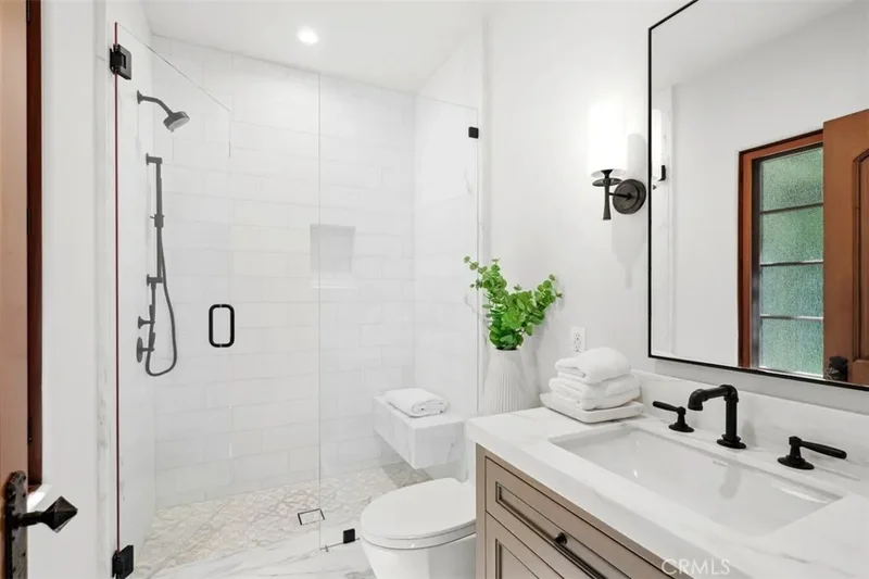 31 Black Hawk, Irvine, CA 92603, Irvine, California, United States. - Photo 47
