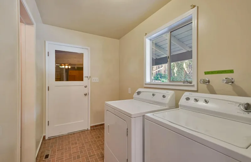 23492 Sunset Drive, Los Gatos, California, United States. - Photo 10