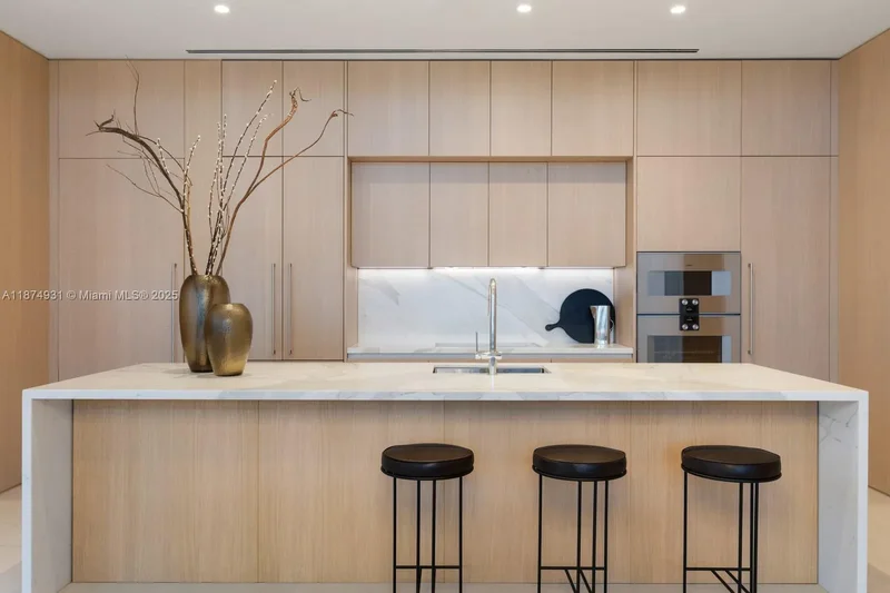 600 72nd St, Miami Beach, Florida, United States. - Photo 24