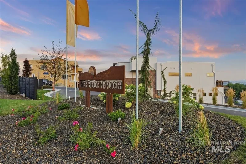 1251 E Echelon Ridge Ln., Boise, ID 83716, Boise, Idaho, United States. - Photo 46