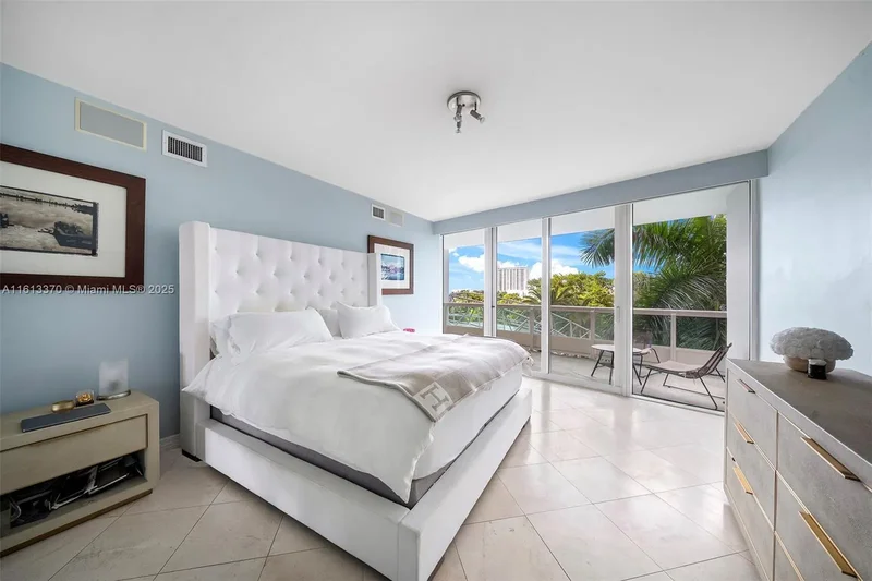 1643 Brickell Ave 704, Miami, Florida, United States. - Photo 35