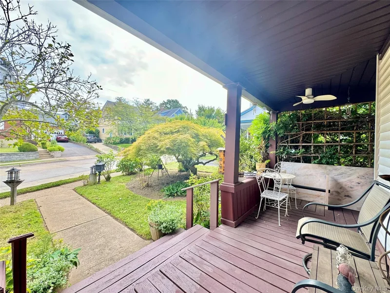 32 Herbert Avenue, Port Washington, NY 11050, Port Washington, New York, United States. - Photo 12