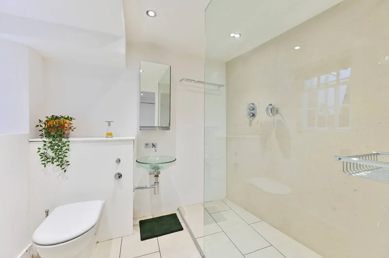 1 Walton Place, Central London, London, England, United Kingdom. - Photo 24