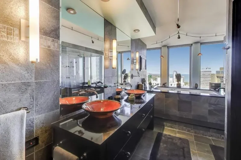 100 E. Walton Street, #42F, Chicago, IL, 60611, USA, Chicago, Illinois, United States. - Photo 32