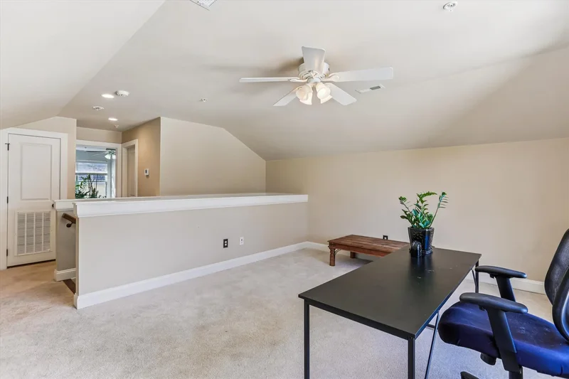 5502 Roosevelt Street , Bethesda, MD 20817, Bethesda, Maryland, United States. - Photo 41