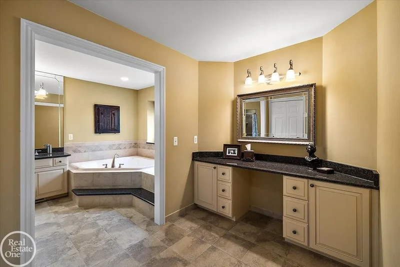 877 Quarry, Rochester Hills, MI, 48306, USA, Rochester, Michigan, United States. - Photo 40