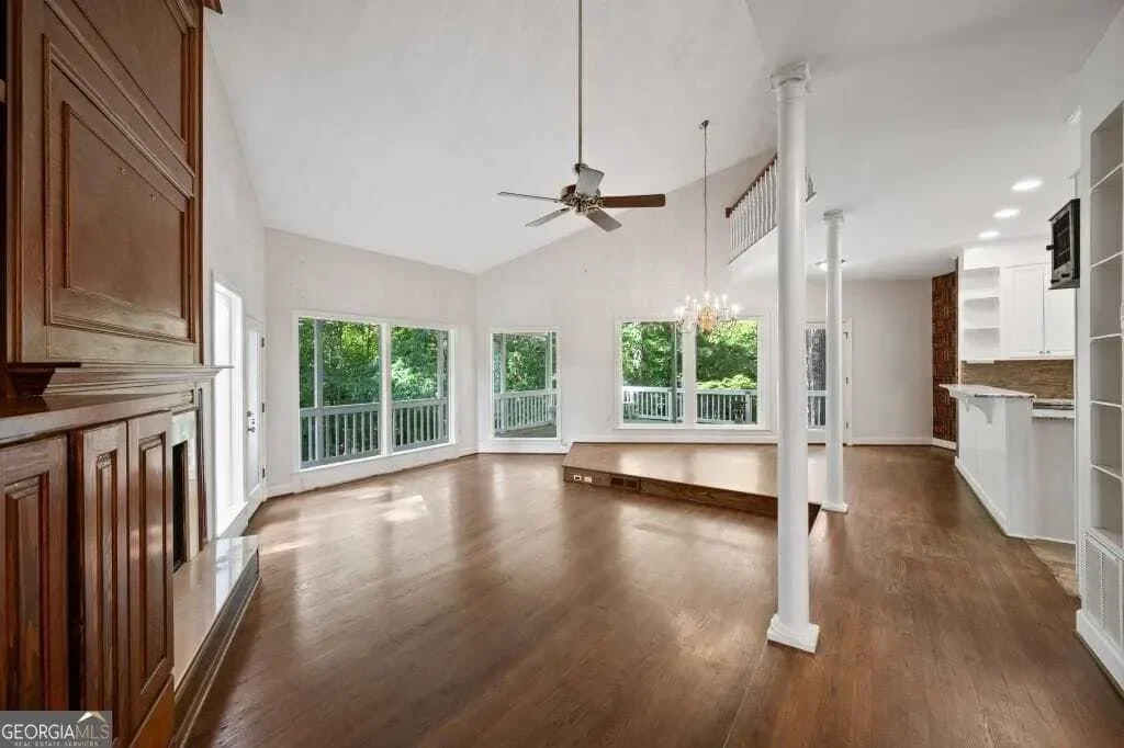 Gallery photo 10