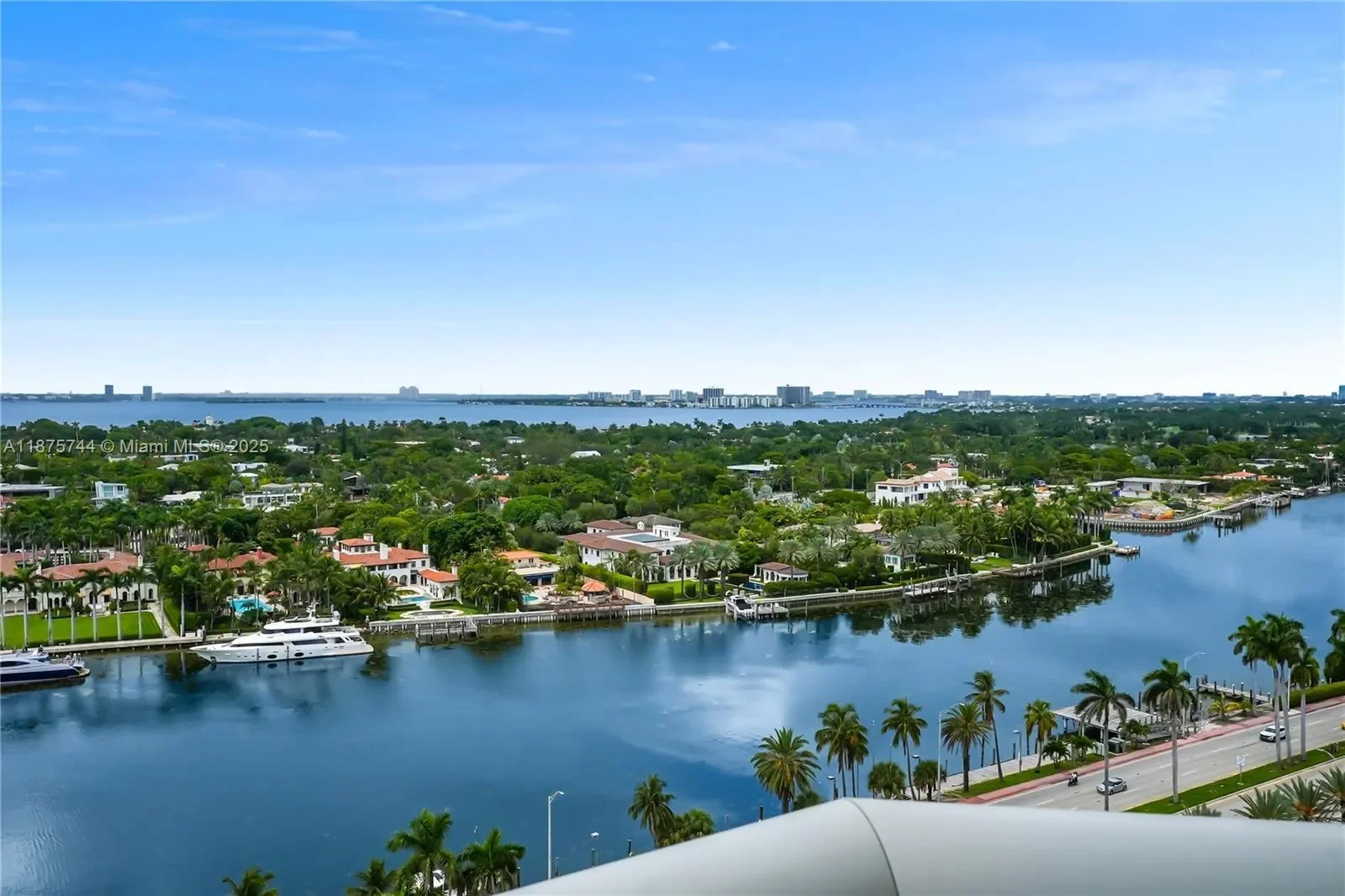 4779 Collins Ave 1805, Miami Beach, Florida, United States. - Photo 35