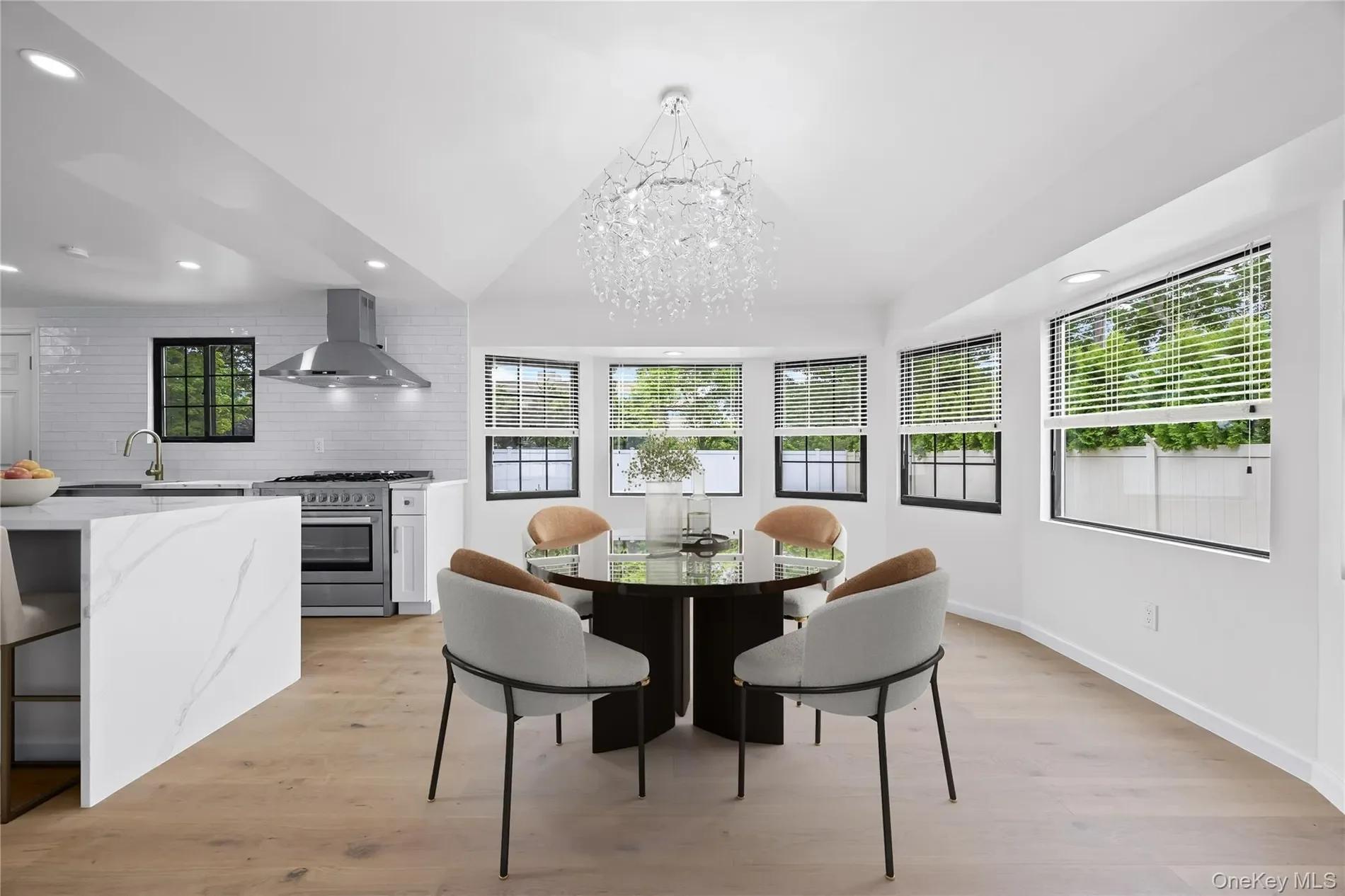 26 Roseanne Drive, Woodbury, NY 11797, Woodbury, New York, United States. - Photo 24