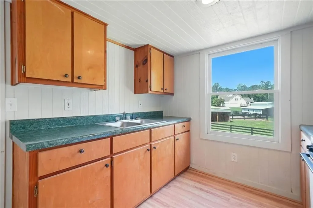 1092 Old Lathemtown Road, Canton, Georgia, United States. - Photo 66