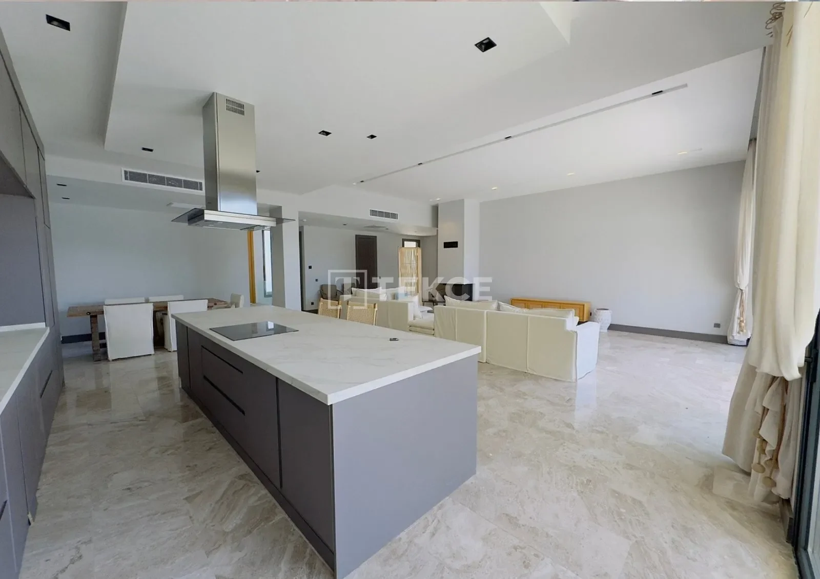 Gallery photo 7