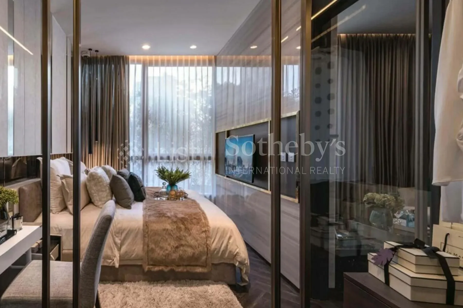 Gallery photo 7