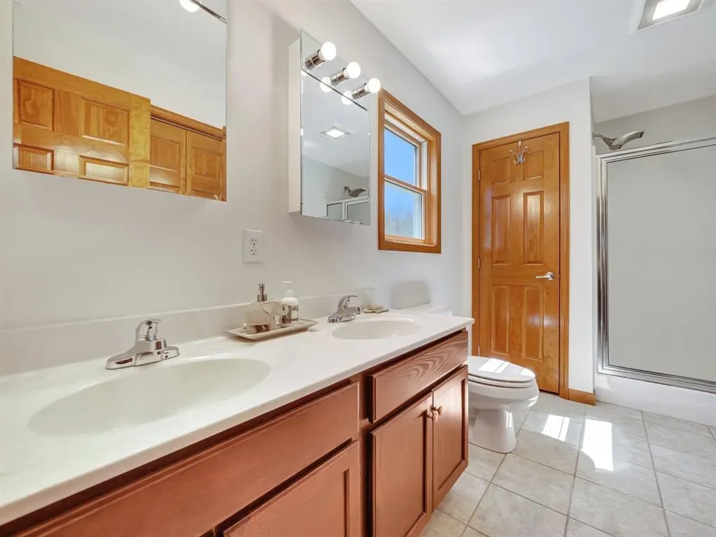 65 York Lake Road, Barryville, NY 12719, Barryville, New York, United States. - Photo 6