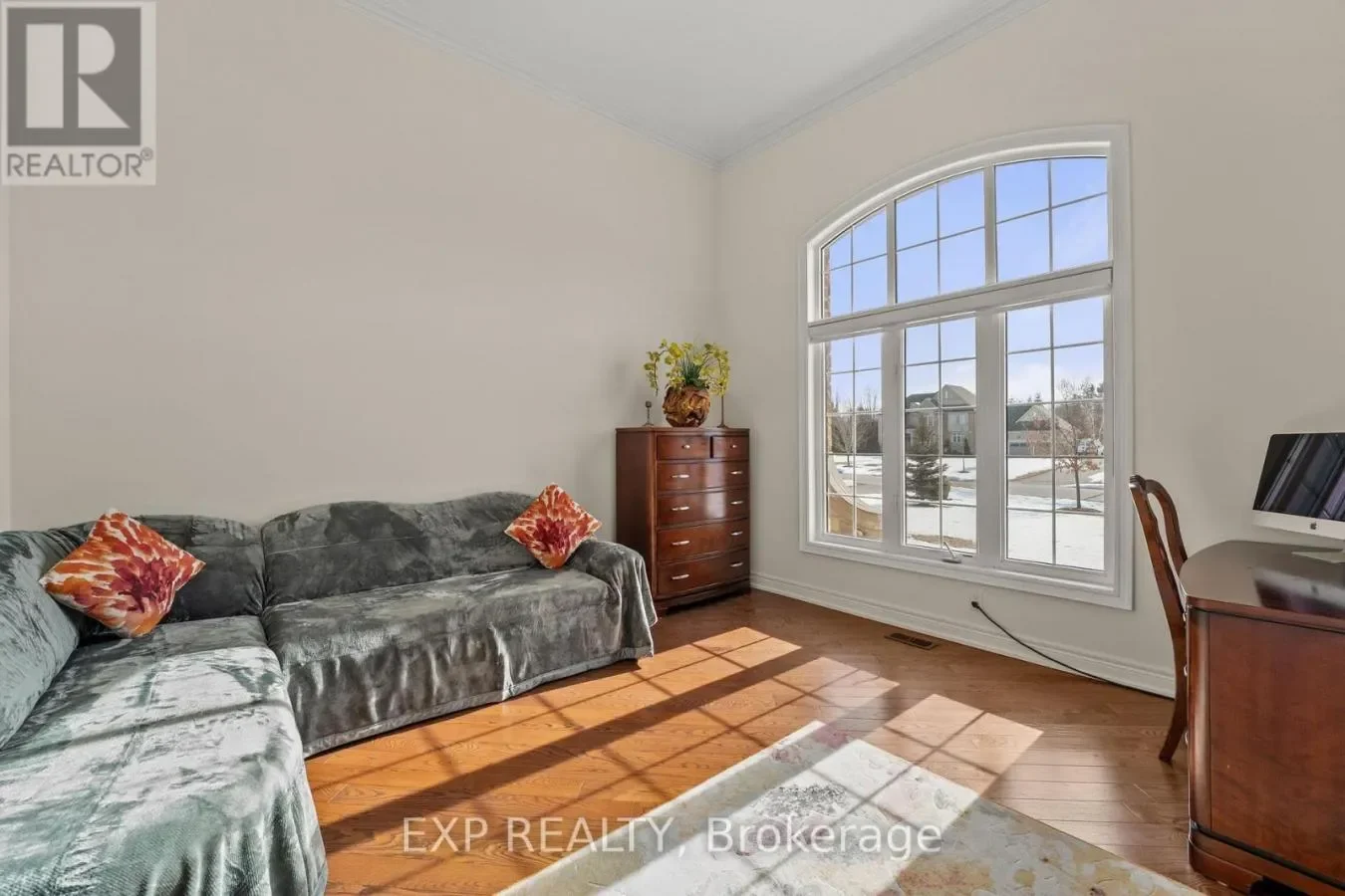 Gallery photo 12