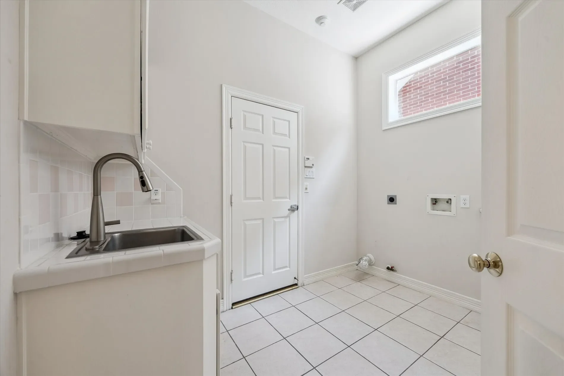 423 Brook Shore Court, Sugar Land, TX 77478, Sugar Land, Texas, United States. - Photo 37