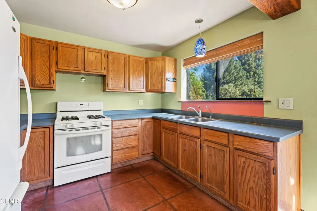 28580 Comptche Ukiah Road, Comptche, California, United States. - Photo 19
