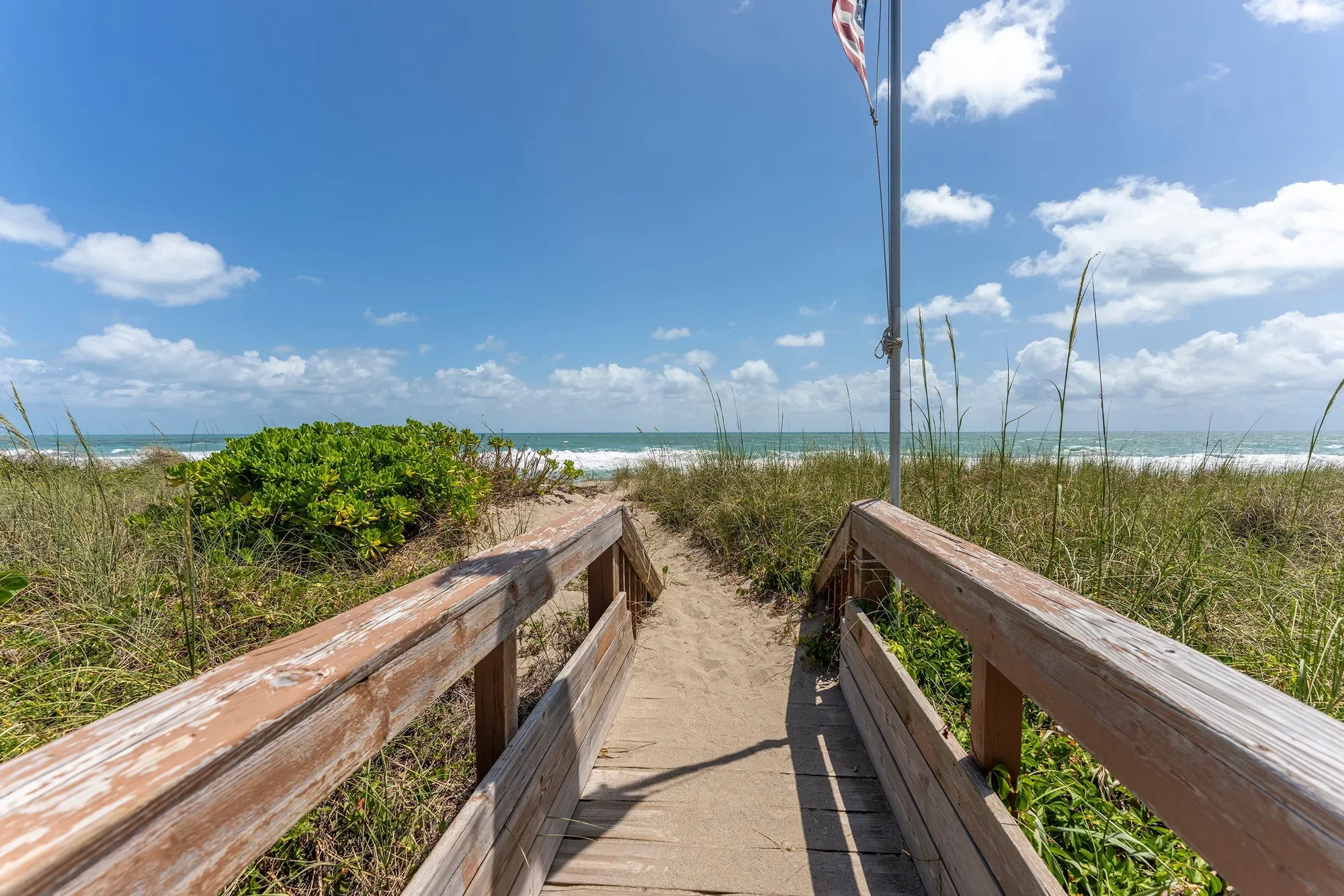 2571 NE Ocean Boulevard Unit# 104, Stuart, FL 34996, Stuart, Florida, United States. - Photo 2