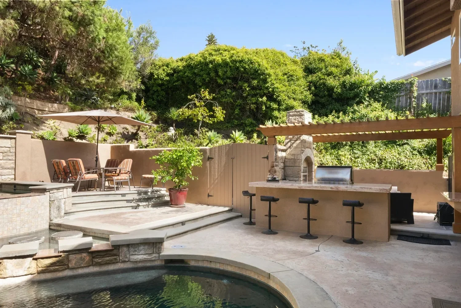 3208 Bern Ct, Laguna Beach, CA 92651, Laguna Beach, California, United States. - Photo 12