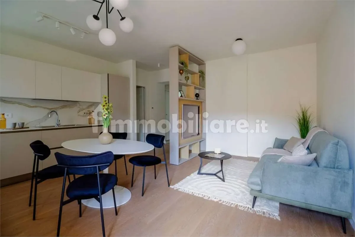Three-room apartment for sale at Corso Buenos Aires 35 in Milan