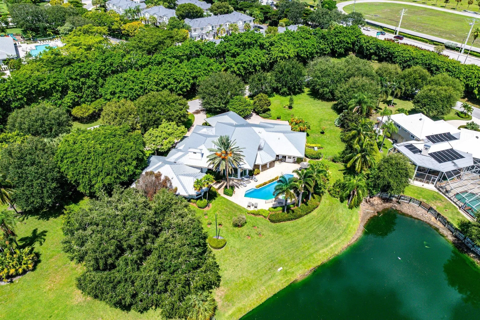 225 Oakview Drive, Delray Beach, Florida, United States. - Photo 54