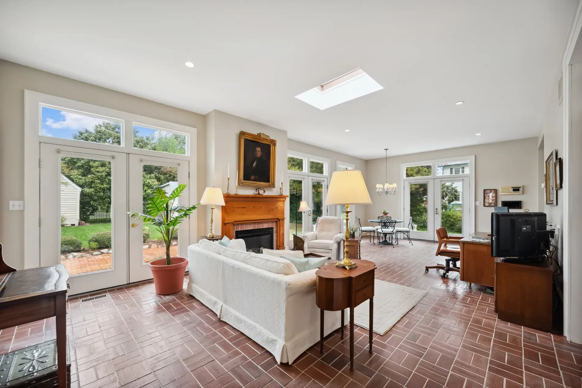 Property photo 8