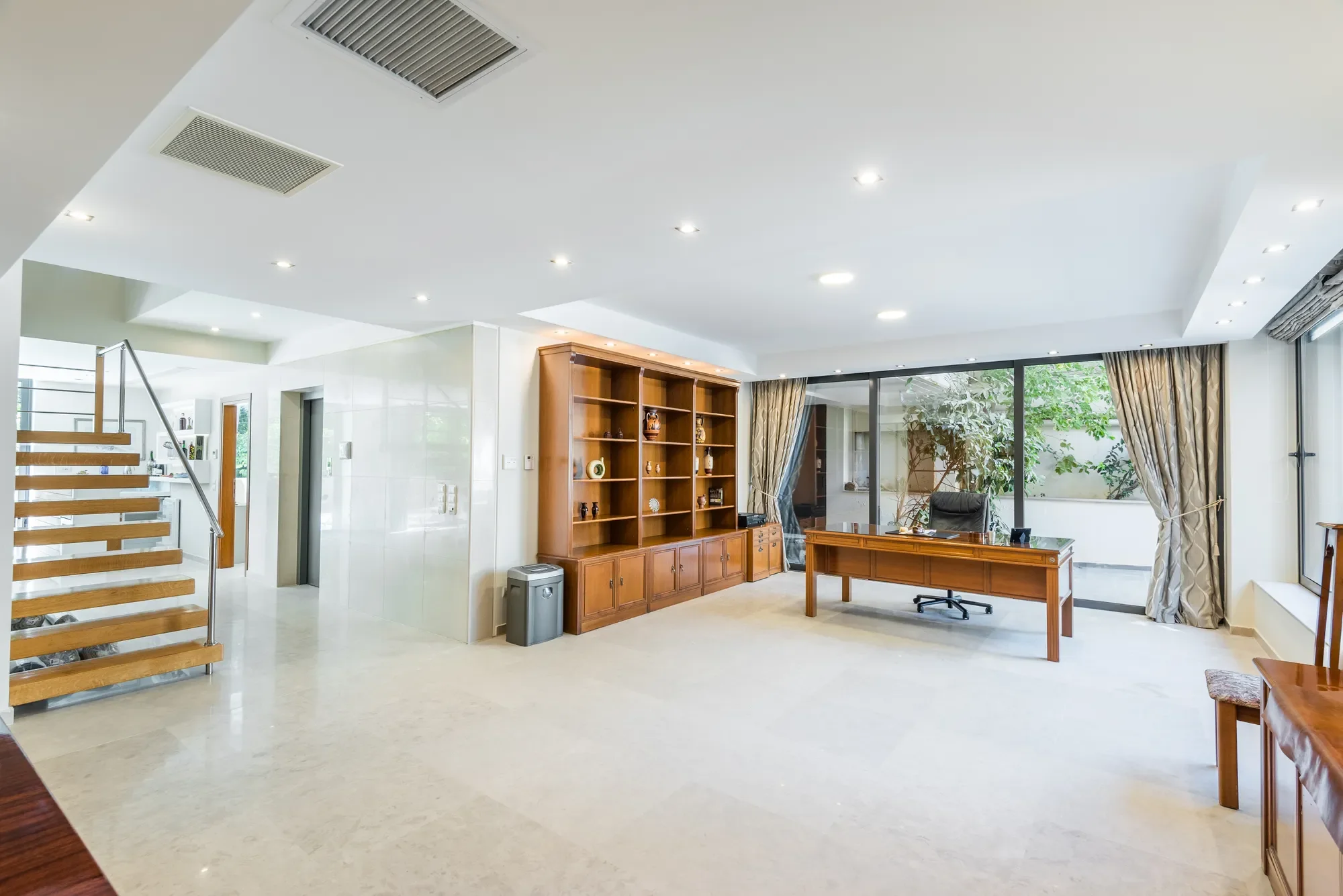 Gallery photo 11