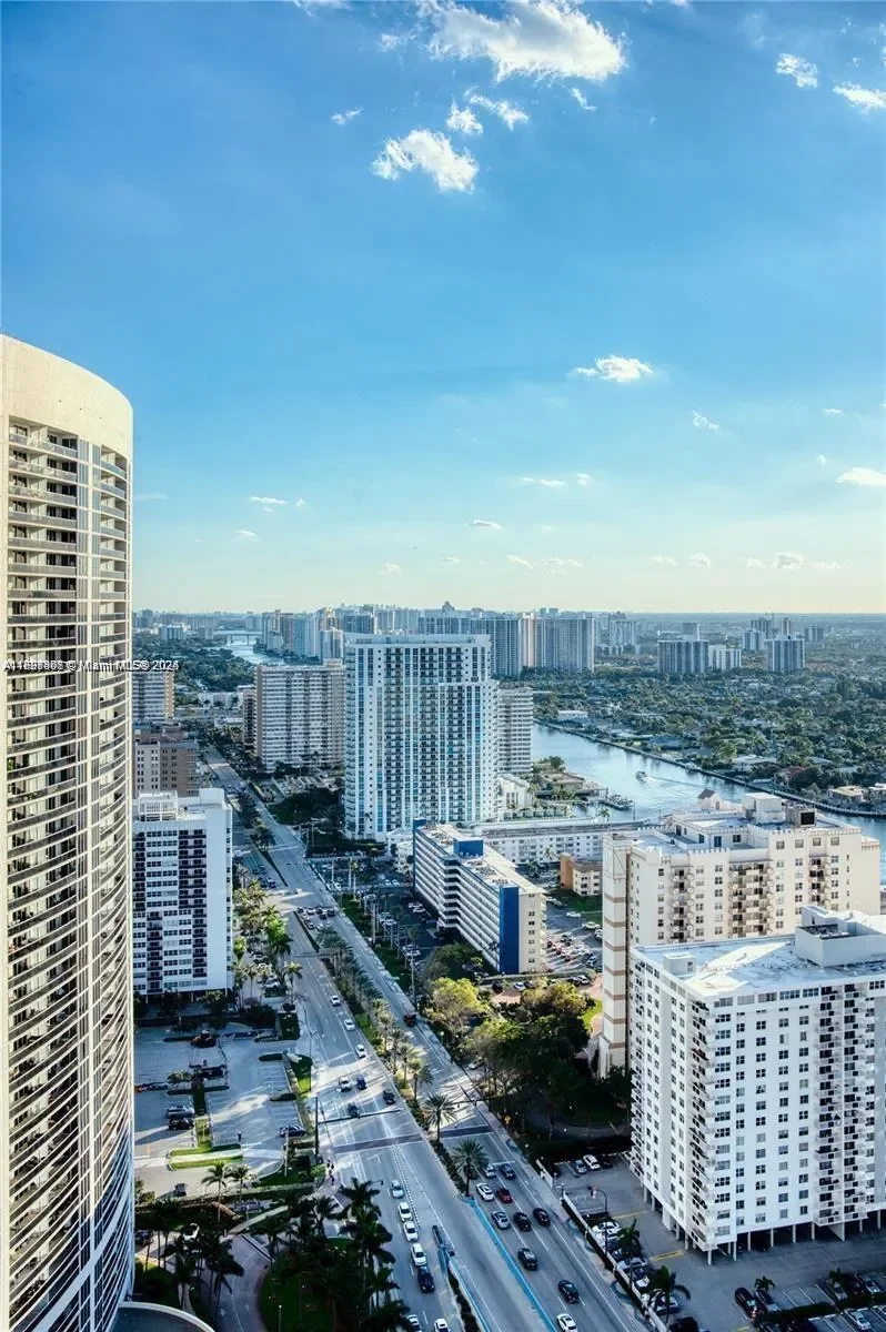 1800 S Ocean Dr 3708, Hallandale Beach, Florida, United States. - Photo 27