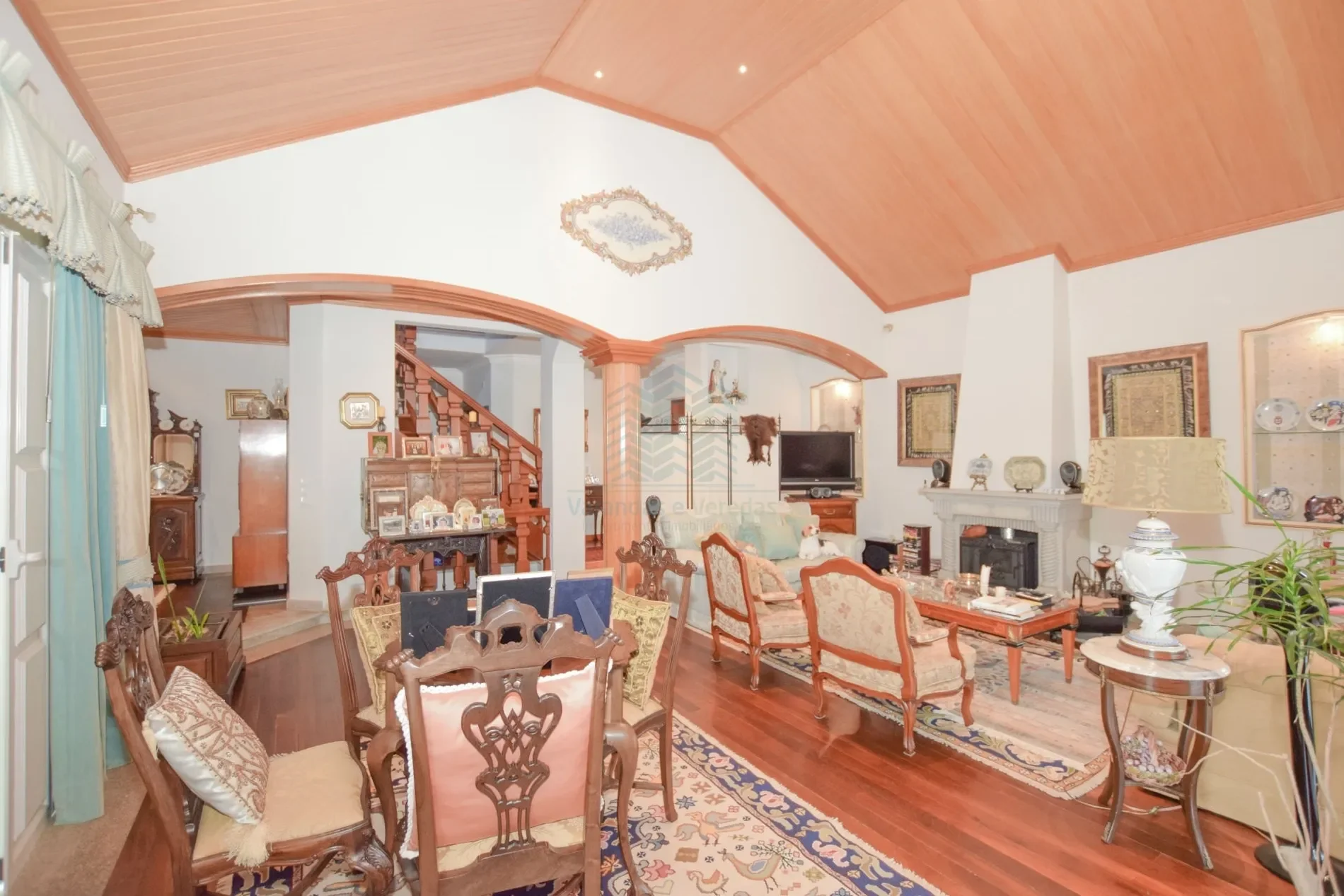 Gallery photo 7