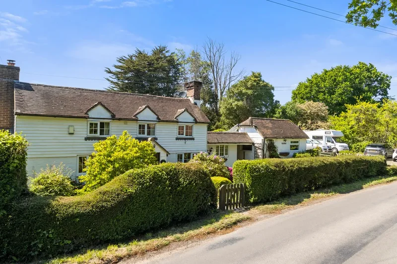 Foul Lane, Cowbeech, East Sussex, Cowbeech, England, United Kingdom. - Photo 13
