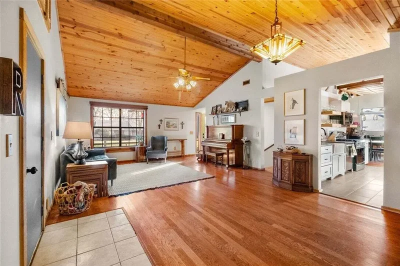 9319 Grimes Drive, Rogers, AR 72756, Rogers, Arkansas, United States. - Photo 22
