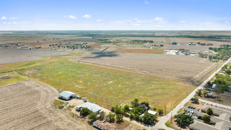 County Road 355 , Granger, TX 76530, Granger, Texas, United States. - Photo 24