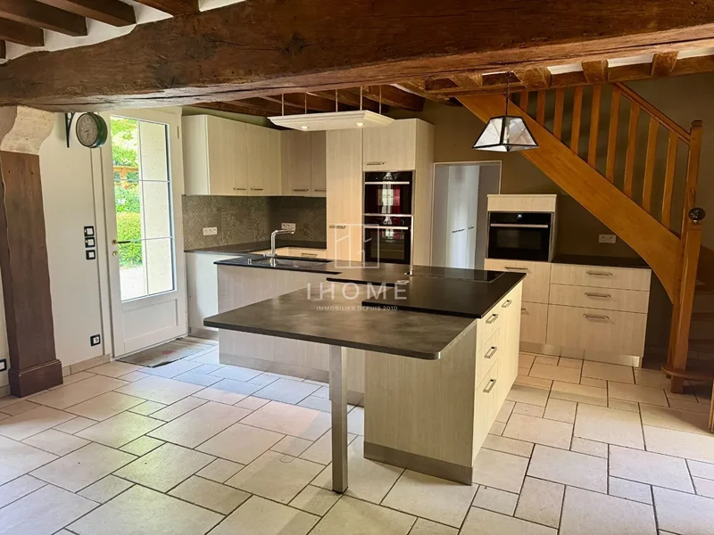 Lombron, Pays de la Loire, France. - Photo 10