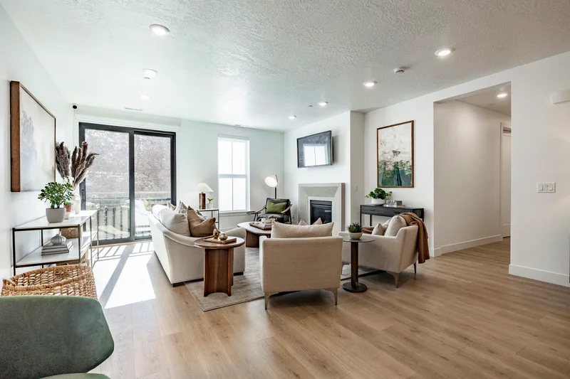 2250 E Murray Holladay Road, #303 , Holladay, UT 84117, Holladay, Utah, United States. - Photo 12