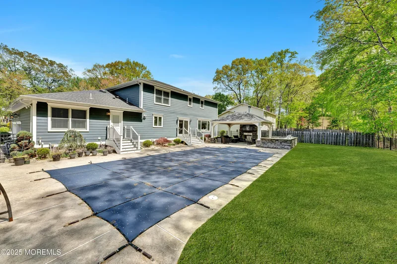 25 Briar Hill Drive, Manalapan, NJ 07726, Manalapan Township, New Jersey, United States. - Photo 37