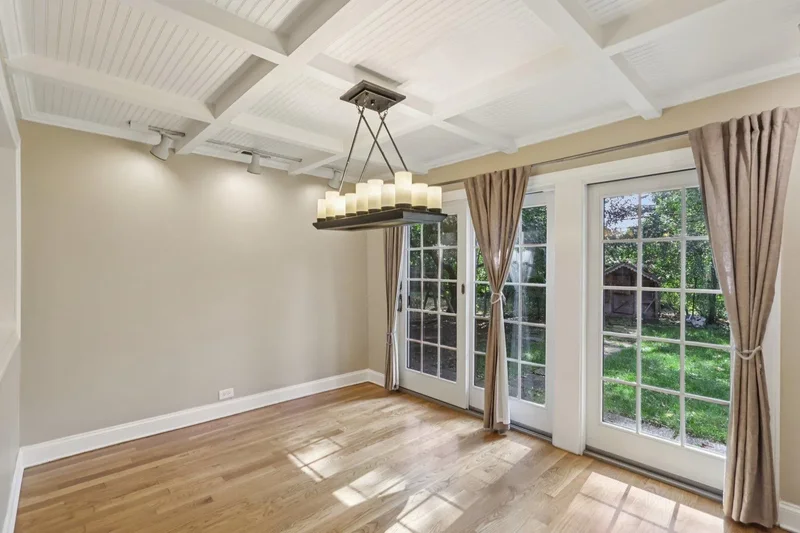 6619 Palma Lane, Morton Grove, IL 60053, Morton Grove, Illinois, United States. - Photo 9