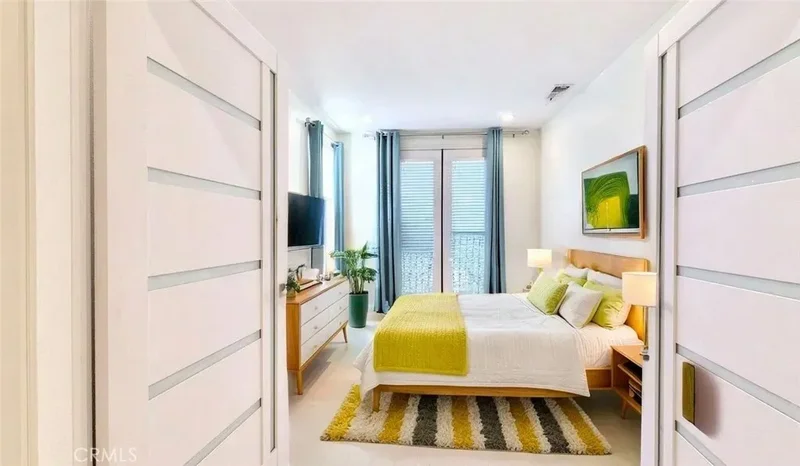 644 Milford, Los Angeles, California, United States. - Photo 19