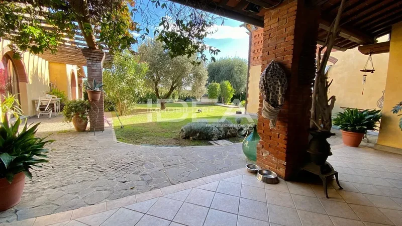 Villa Campanile, Tuscany, Italy. - Photo 16