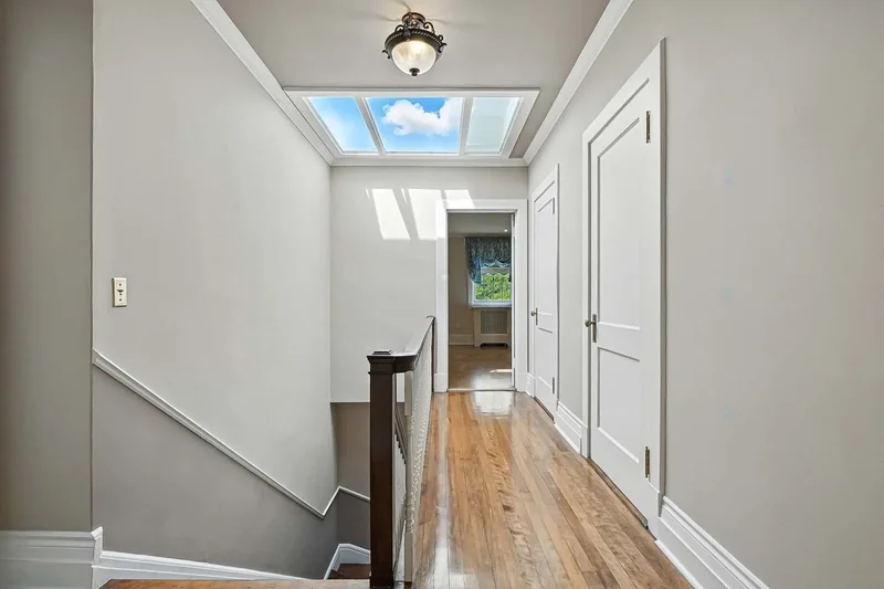 1524 Av. des Pins O., Montréal, Quebec, Canada. - Photo 16