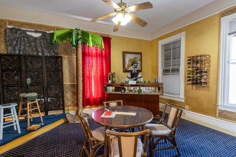 910 Moody Avenue, Galveston, TX 77550, Galveston, Texas, United States. - Photo 11