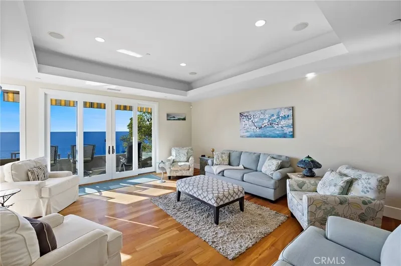 6 Pacific Vista, Laguna Beach, CA 92651, Laguna Beach, California, United States. - Photo 30