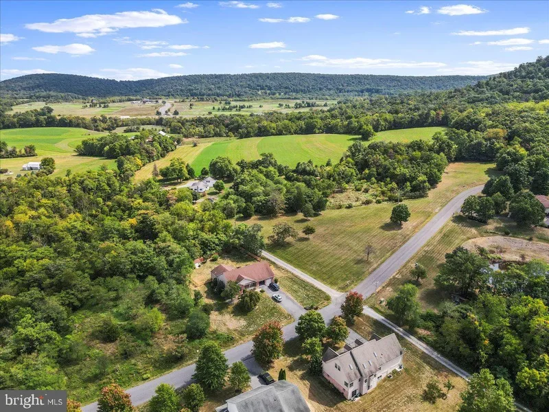 DEERWOOD DR DRIVE, MERCERSBURG, PA 17236, Greencastle, Pennsylvania, United States. - Photo 15