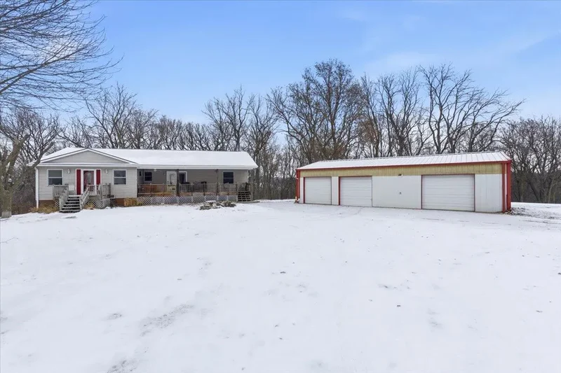 21586 Goode Avenue, GLENWOOD, IA 51534, Glenwood, Iowa, United States. - Photo 26