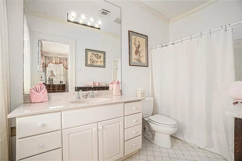 7 W Andrews Drive NW, Atlanta, Georgia, United States. - Photo 35