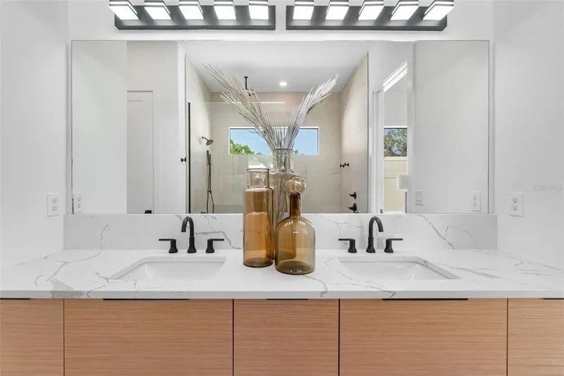 2226 Grove Street, Sarasota, FL, 34239, USA, Sarasota, Florida, United States. - Photo 37