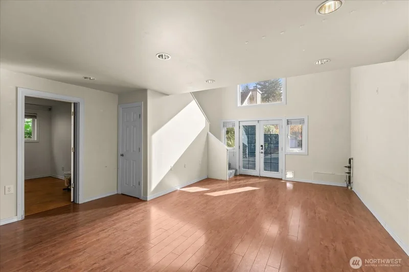 17312 Gravenstein Road, Bothell, WA, 98012, USA, Mill Creek, Washington, United States. - Photo 30