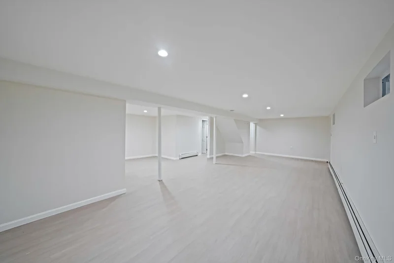 120-43 234th Street, Cambria Heights, NY 11411, New York, New York, United States. - Photo 27